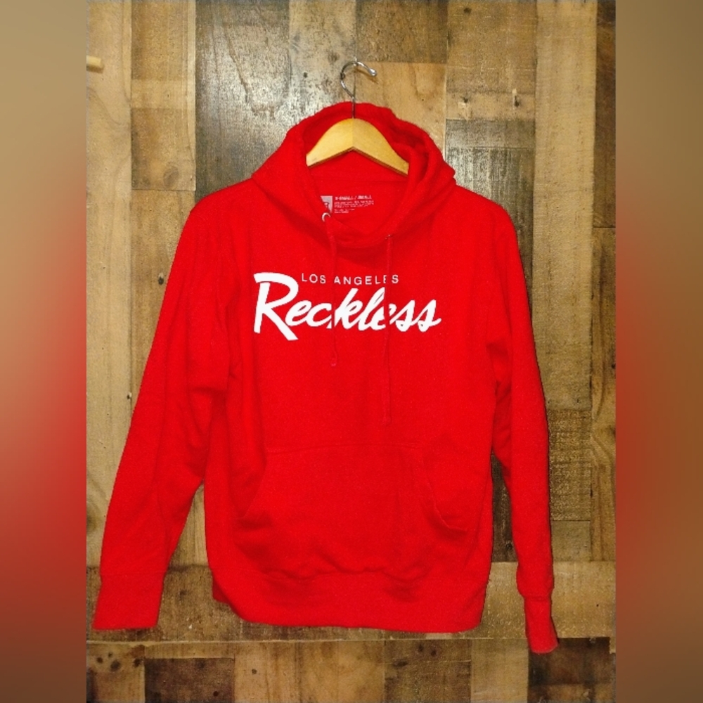 YR Young & Reckless Red Women's Hoodie Pullover Sweater Size XS/S Logo - Picture 3 of 6